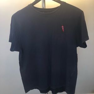 In fair condition vintage Brave Soul London casual men’s shirt in size medium!!